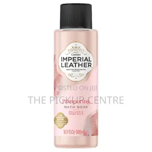 Imperial Leather Pampering Bath Soak Mallow and Rose Milk