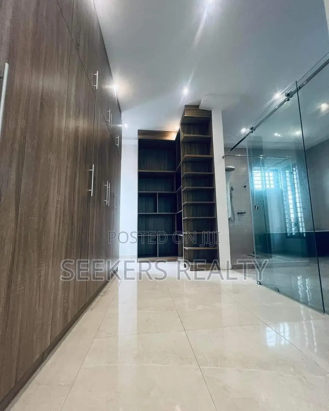 4bdrm House in Seekers Realty, East Legon for sale