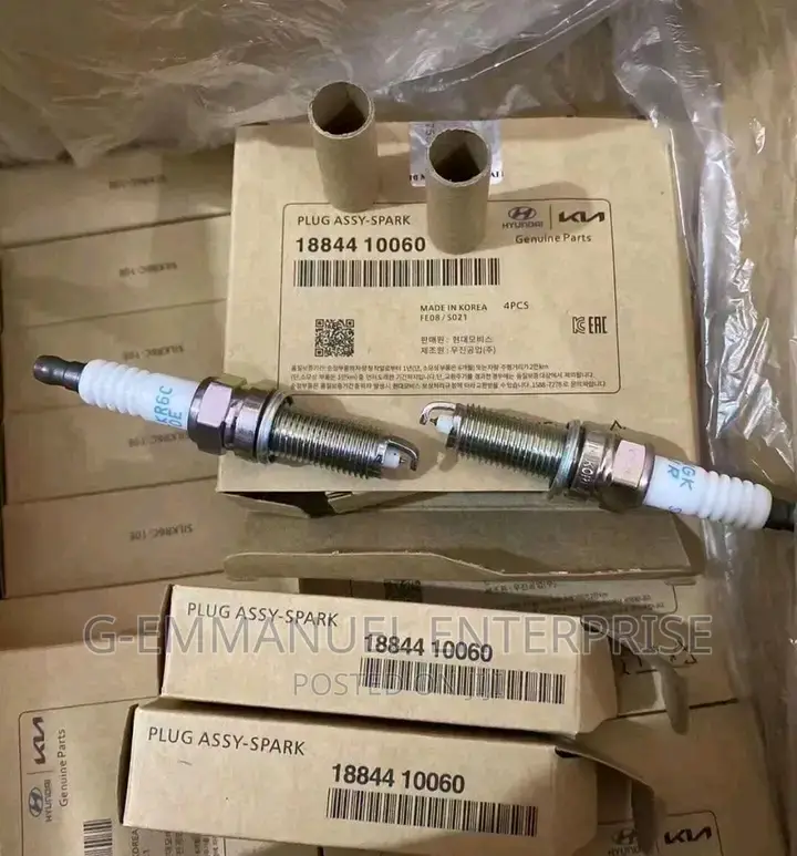 HYUNDAI Elantra 2017-18 Korean Spark Plugs. ORIGINAL.