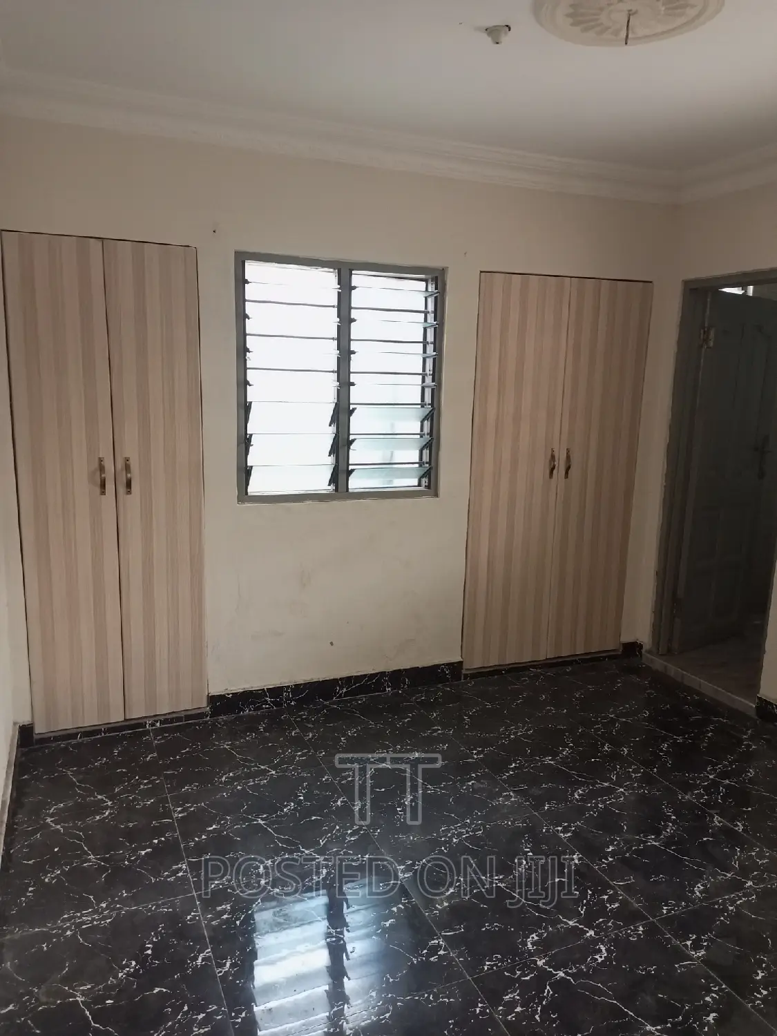 1bdrm Apartment in Teshie Fish House for rent