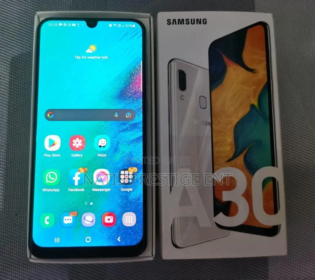 New Samsung Galaxy A30 64 GB Black