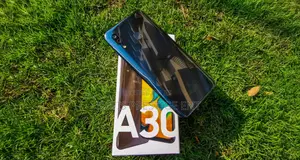 New Samsung Galaxy A30s 64 GB Black