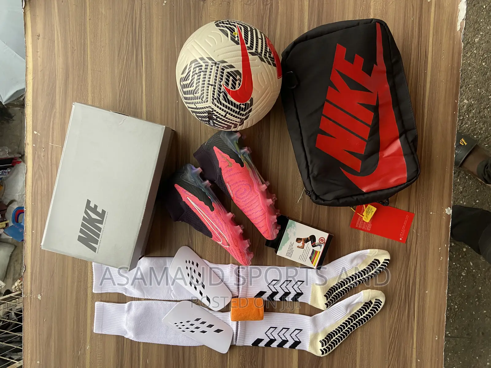 Original Football Cleat With Accessories at Cool Price