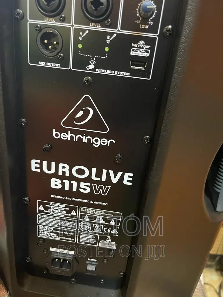 Behringer Eurolive B115W 15inches Active Speaker