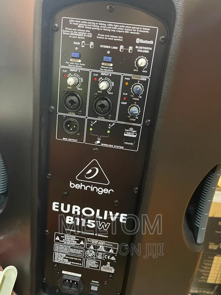 Behringer Eurolive B115W 15inches Active Speaker