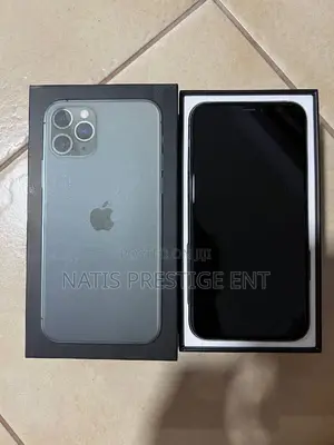 New Apple iPhone 11 Pro Max 64 GB Black