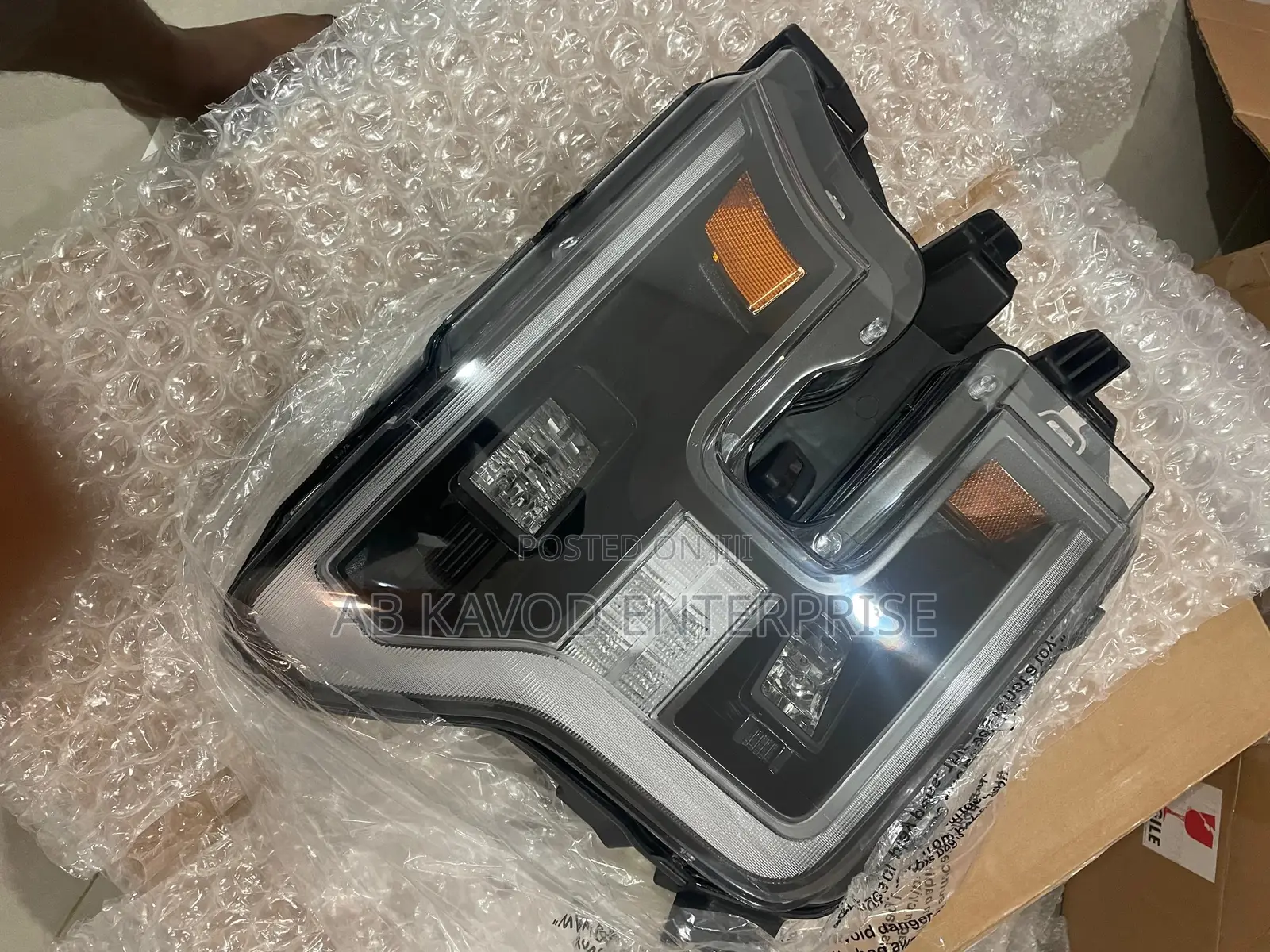 2015 - 2017 F150 Headlight