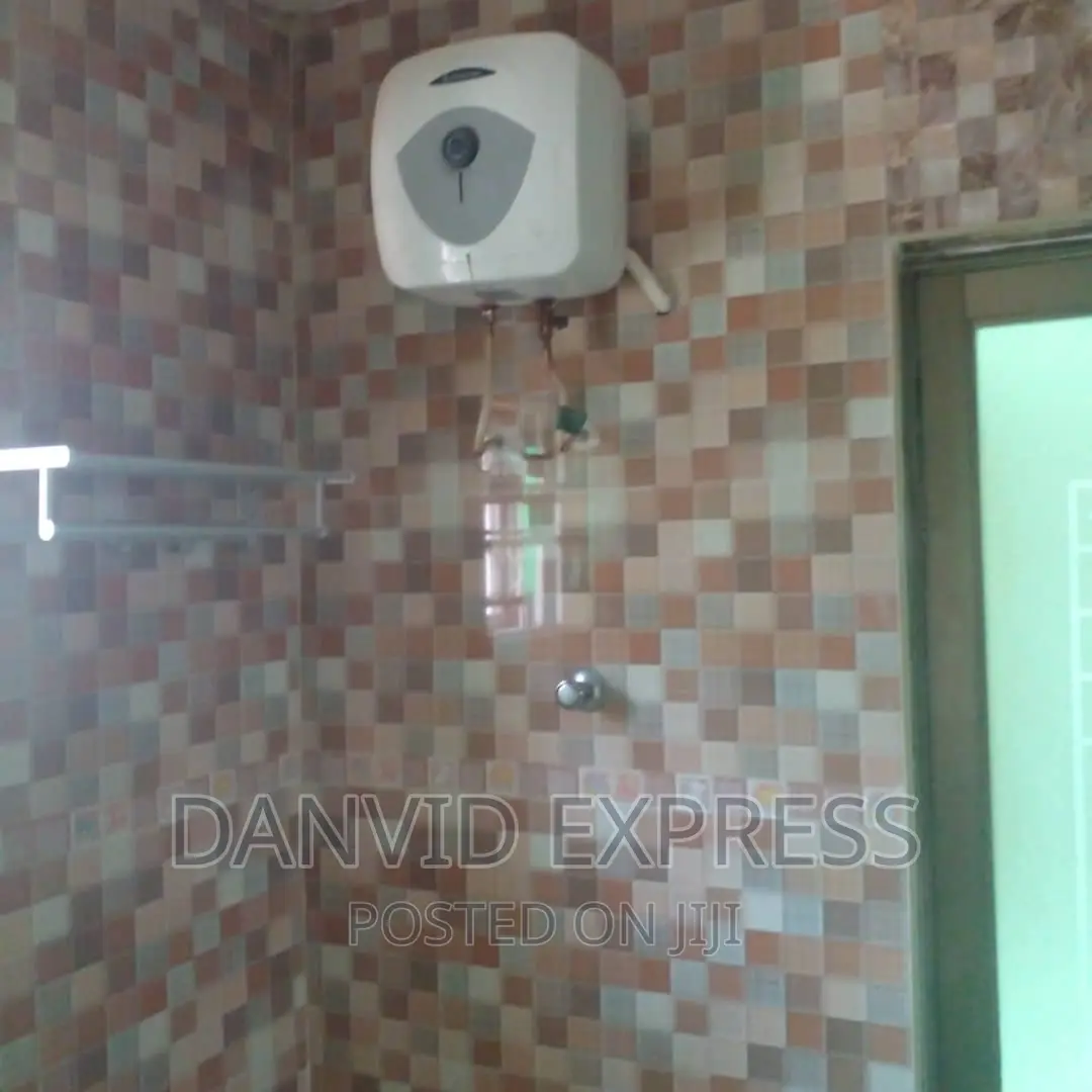 2bdrm Apartment in East Legon for rent