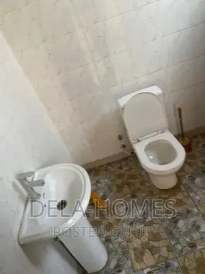 Chamber and Hall Self Contained for Rent at ADENTA.