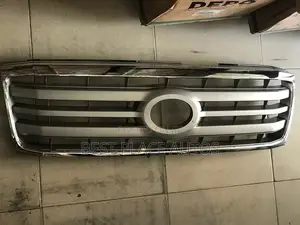 Toyota Landcruiser 100