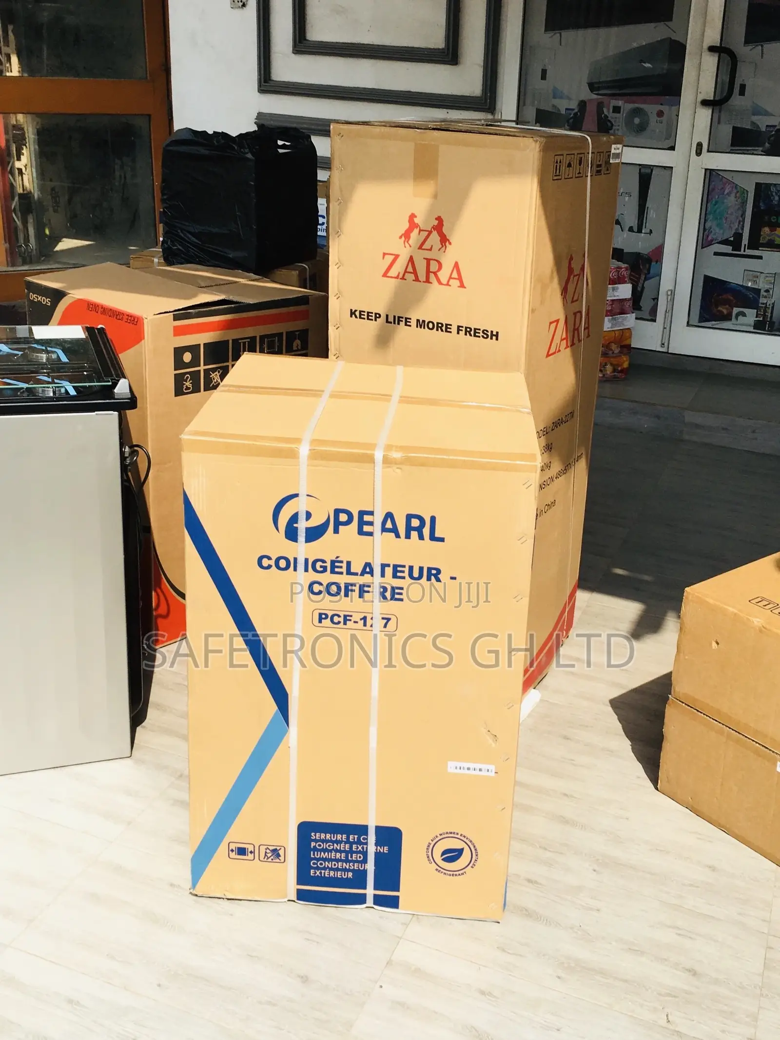 Chestfreezer Pearl PCF-127 Electric 100 Liters Singledoor
