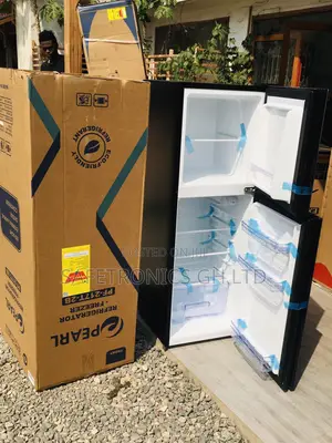 Pearl PF-217T-2B Glass Black Doubledoor Topfreezer Fridge