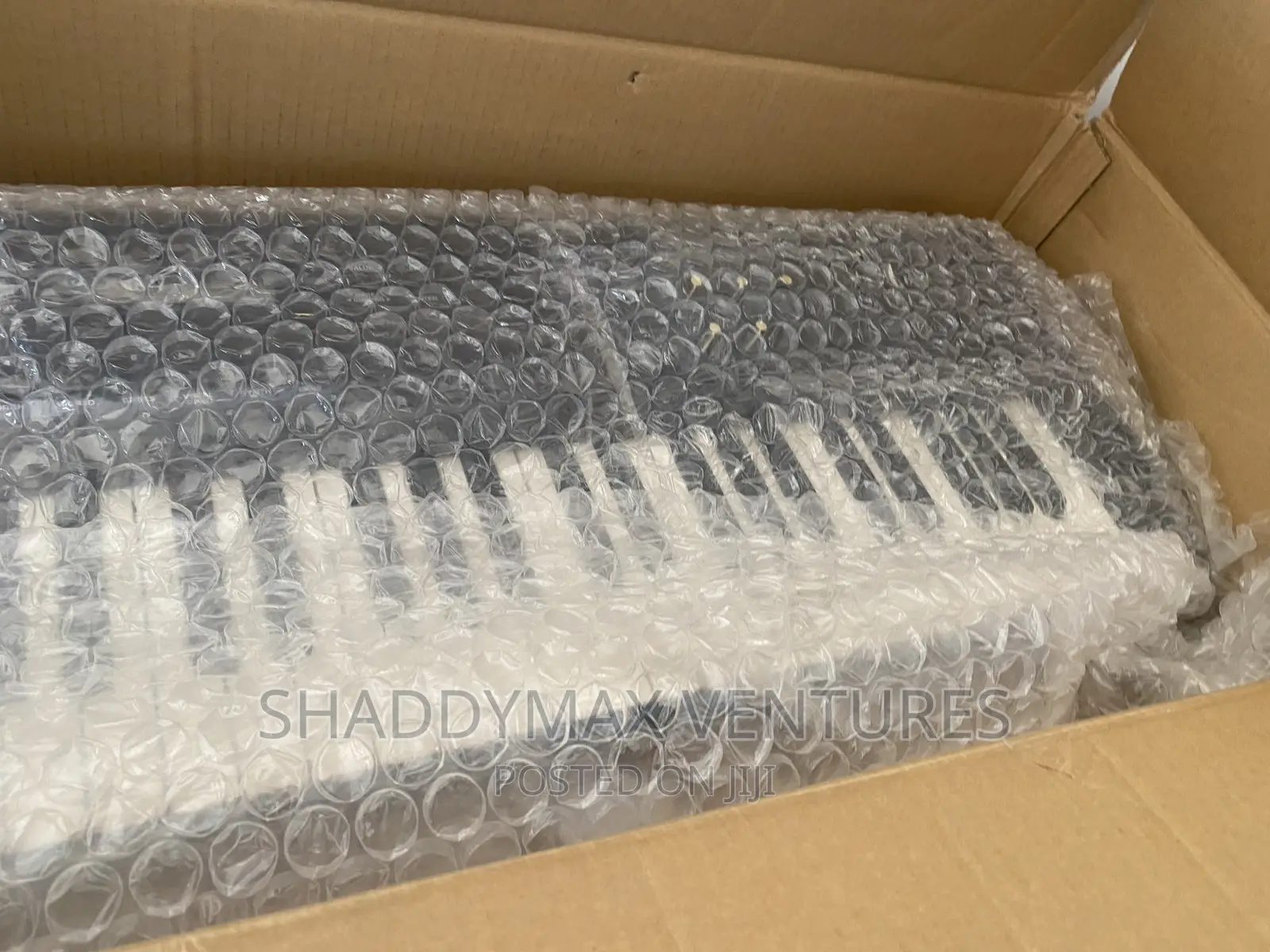 Roland Juno D Synthesizer Keyboard