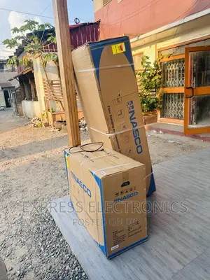 Nasco 2.5hp Split Floor Standing Ac White