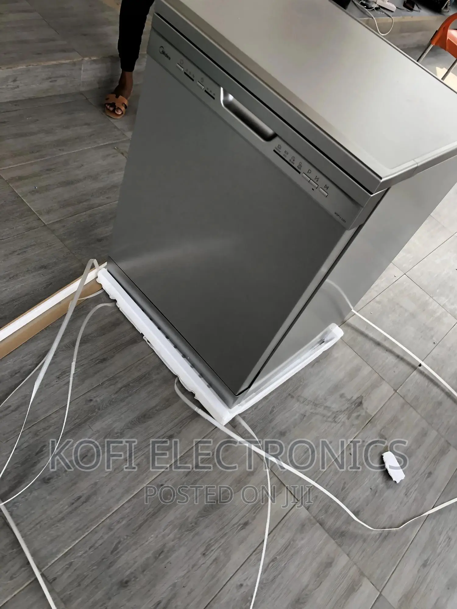 7 Programs Midea 12 Plates Dishwasher Full Board (WQP12-5203