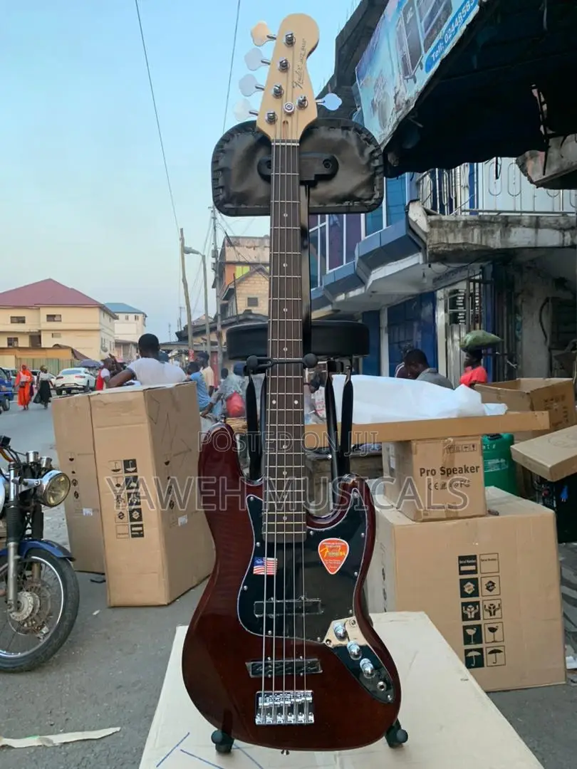 Fender Passive Jazz Bass Guitar and Seat With Stand