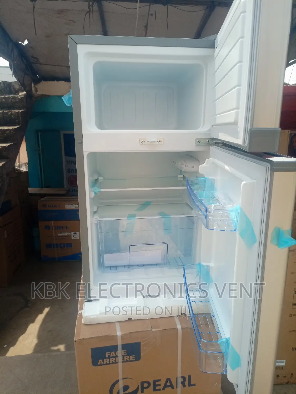 Pearl Pf100t(85ltr) Table Top Double Door Refrigerator