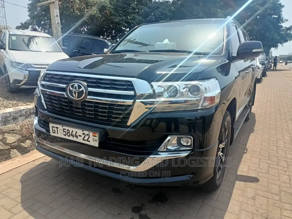 V8S Available for Rent