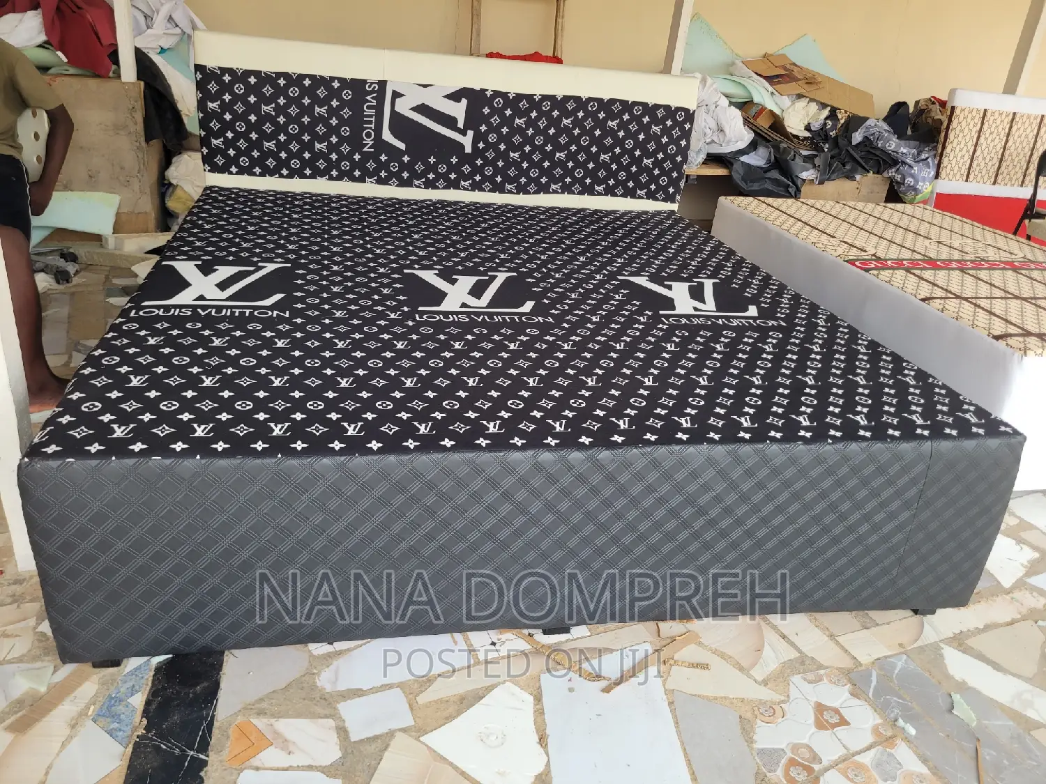 Inbinbuilt Queen Size Bed