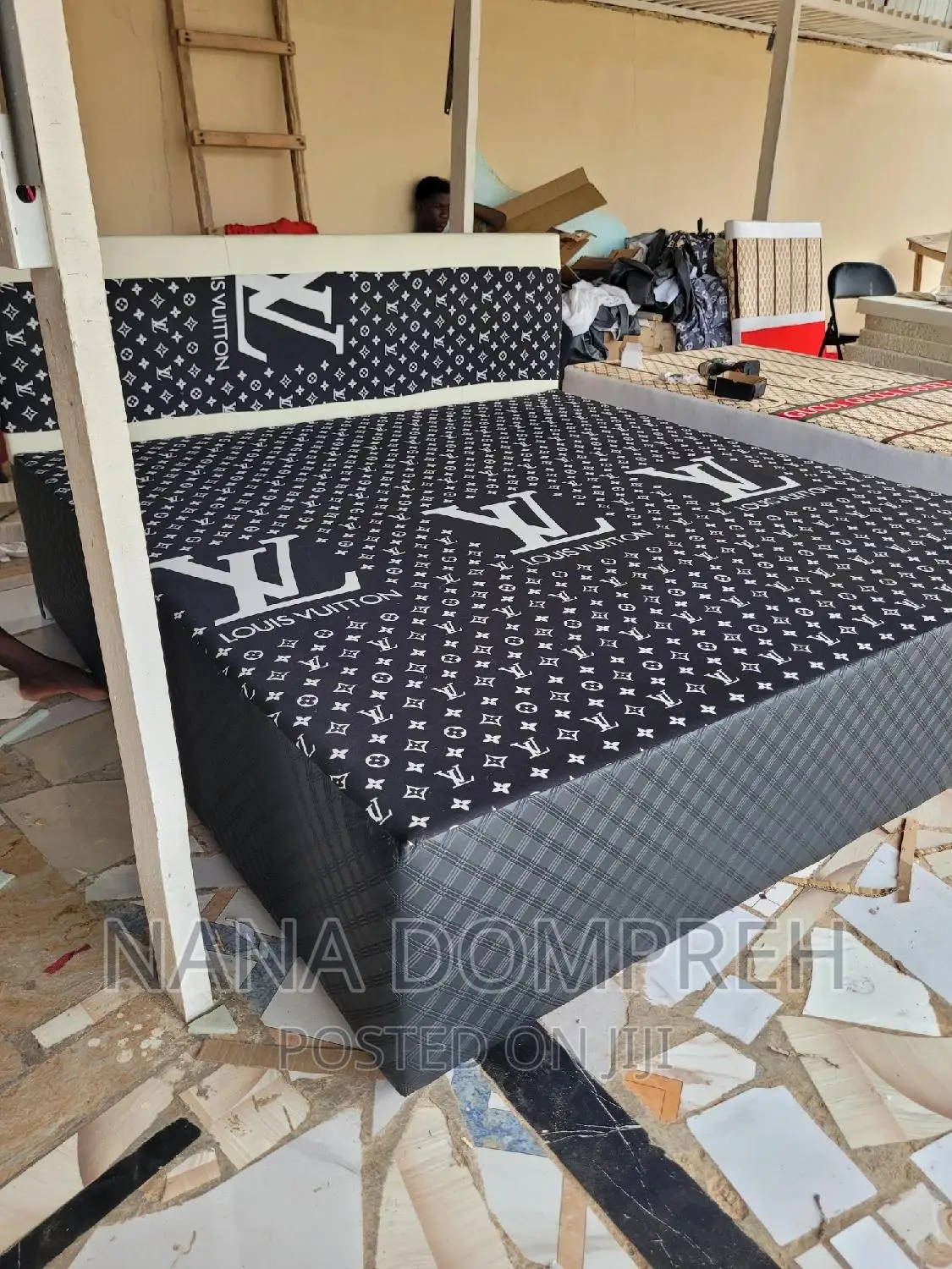 Inbinbuilt Queen Size Bed