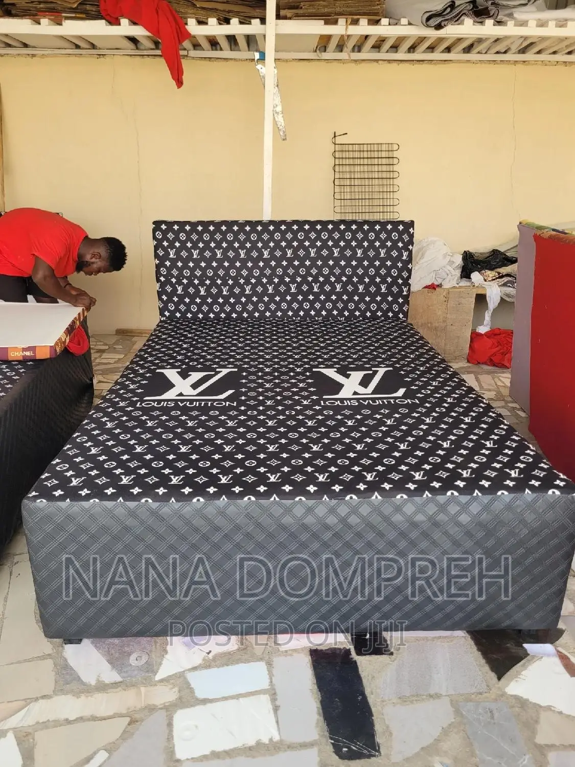 Inbuilt Double Bed