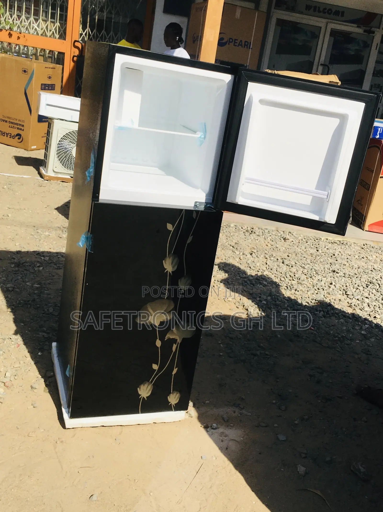 Black Glass Doubledoor Topfreezer Pearl PF-20T Fridge