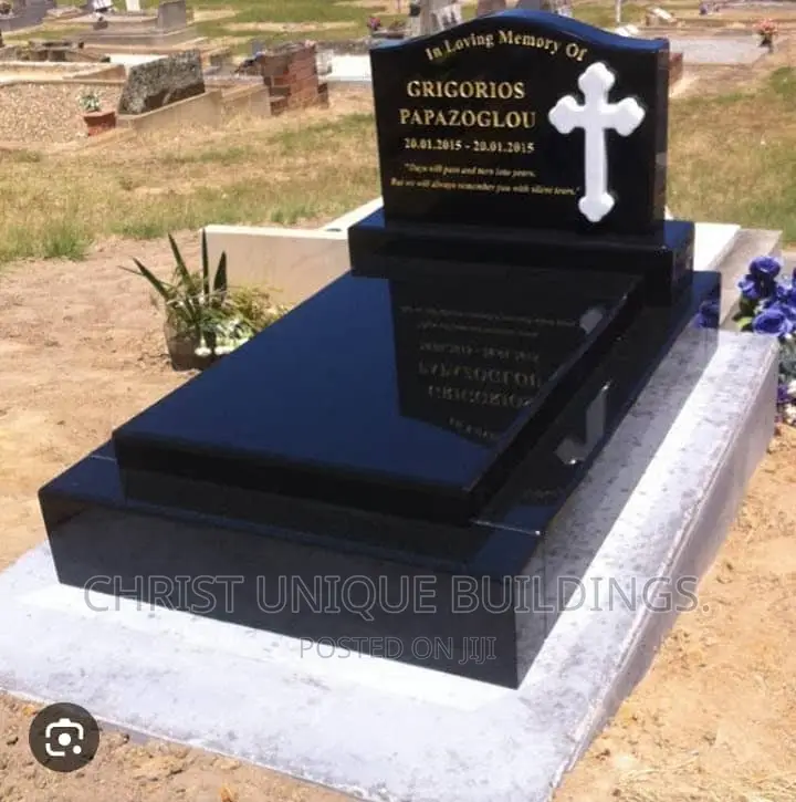 Chris Unique Tomb Specialist,