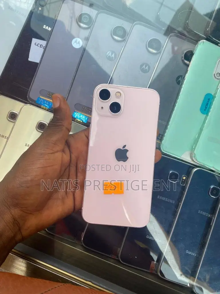 Apple iPhone 13 128 GB