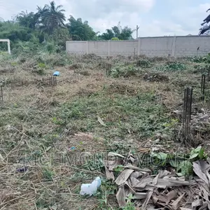 Plot With Fooutings for Sale at Kansa City