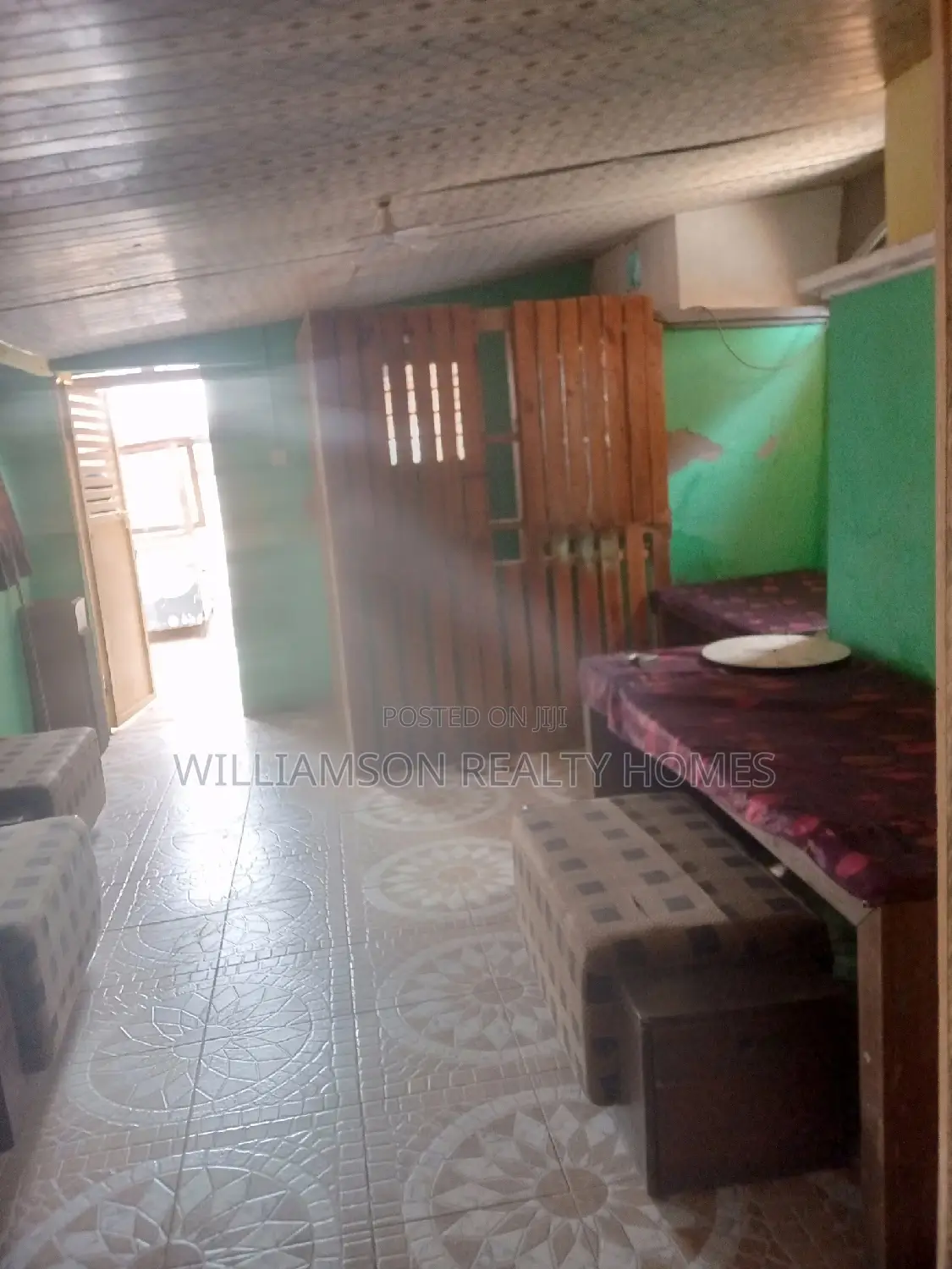 Busy/Spacious Shop/Restaurant/Office/Warehouse 4rent,Spintex