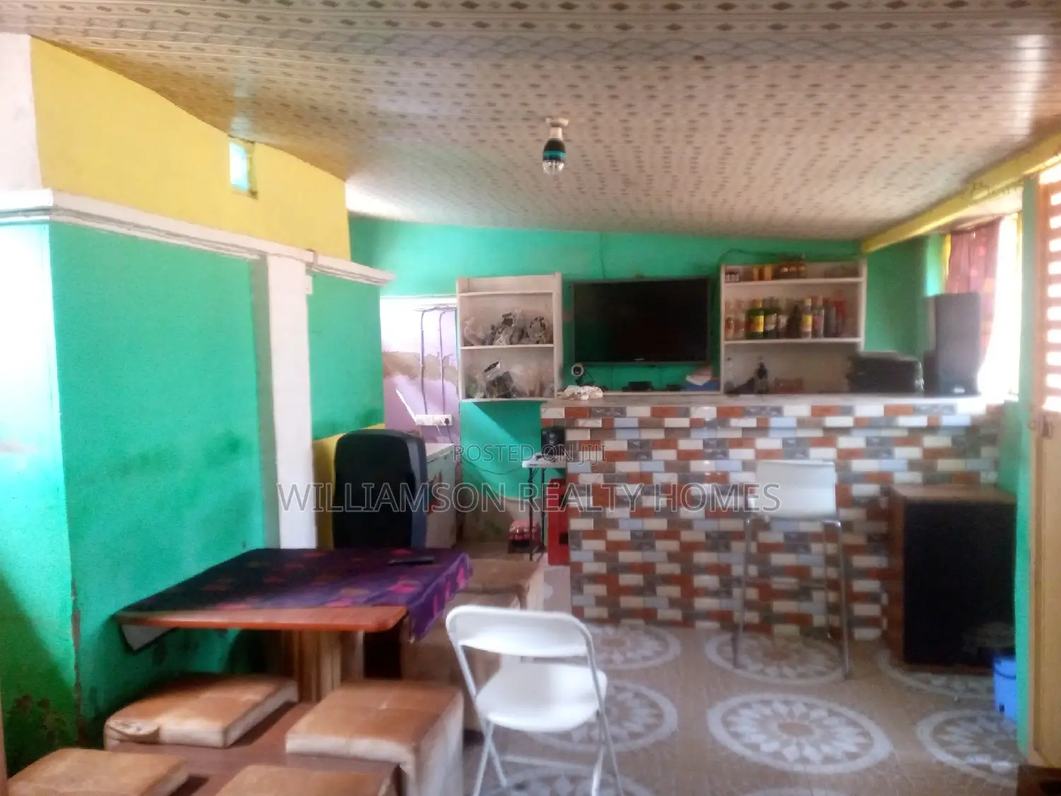 Busy/Spacious Shop/Restaurant/Office/Warehouse 4rent,Spintex