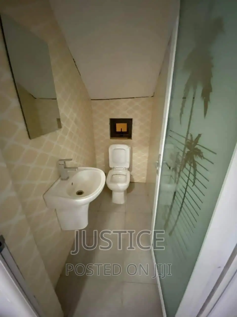 4bdrm House in Oyarifa, Owusu Ansah for rent