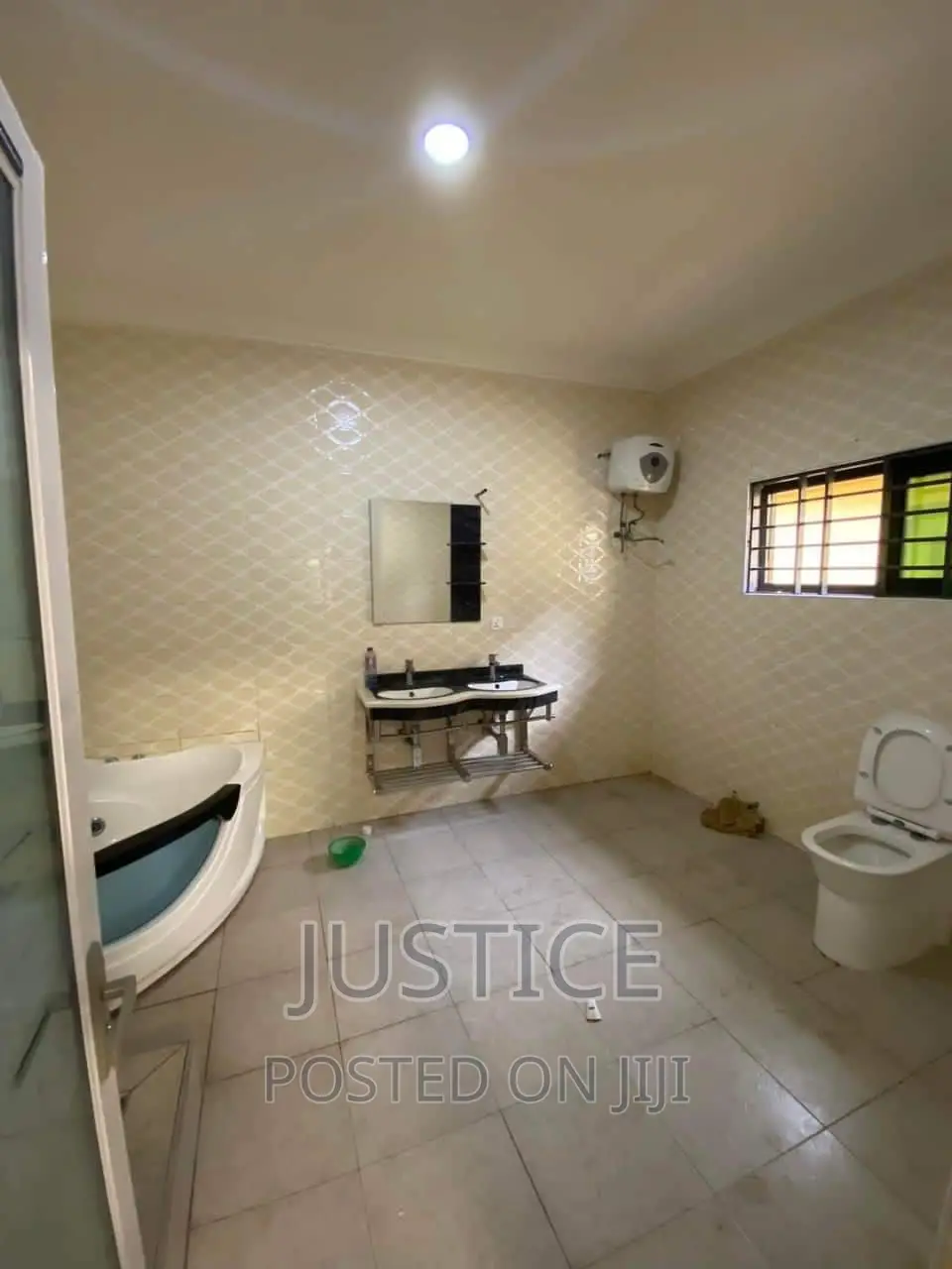 4bdrm House in Oyarifa, Owusu Ansah for rent
