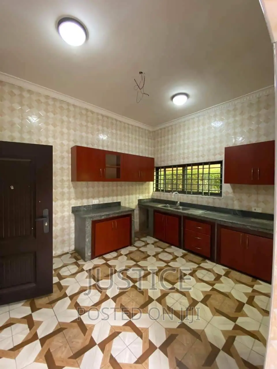 4bdrm House in Oyarifa, Owusu Ansah for rent