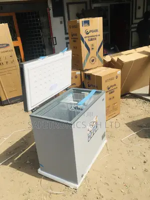 Chestfreezer Singledoor 251 Liters Pearl Glass Lid PCF-290