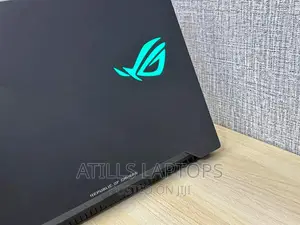 Laptop Asus ROG Strix SCAR II 32GB Intel Core i7 SSD 512GB