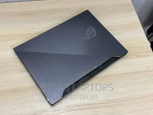 Laptop Asus ROG Strix SCAR II 32GB Intel Core i7 SSD 512GB