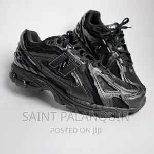 New Balance Sneakers