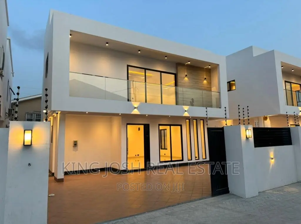 4bdrm House in Spintex for sale