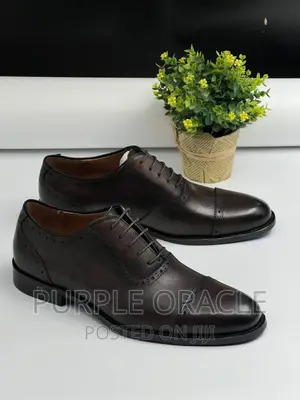 Men's Leather Oxford Shoes Redefine Formal Elegance