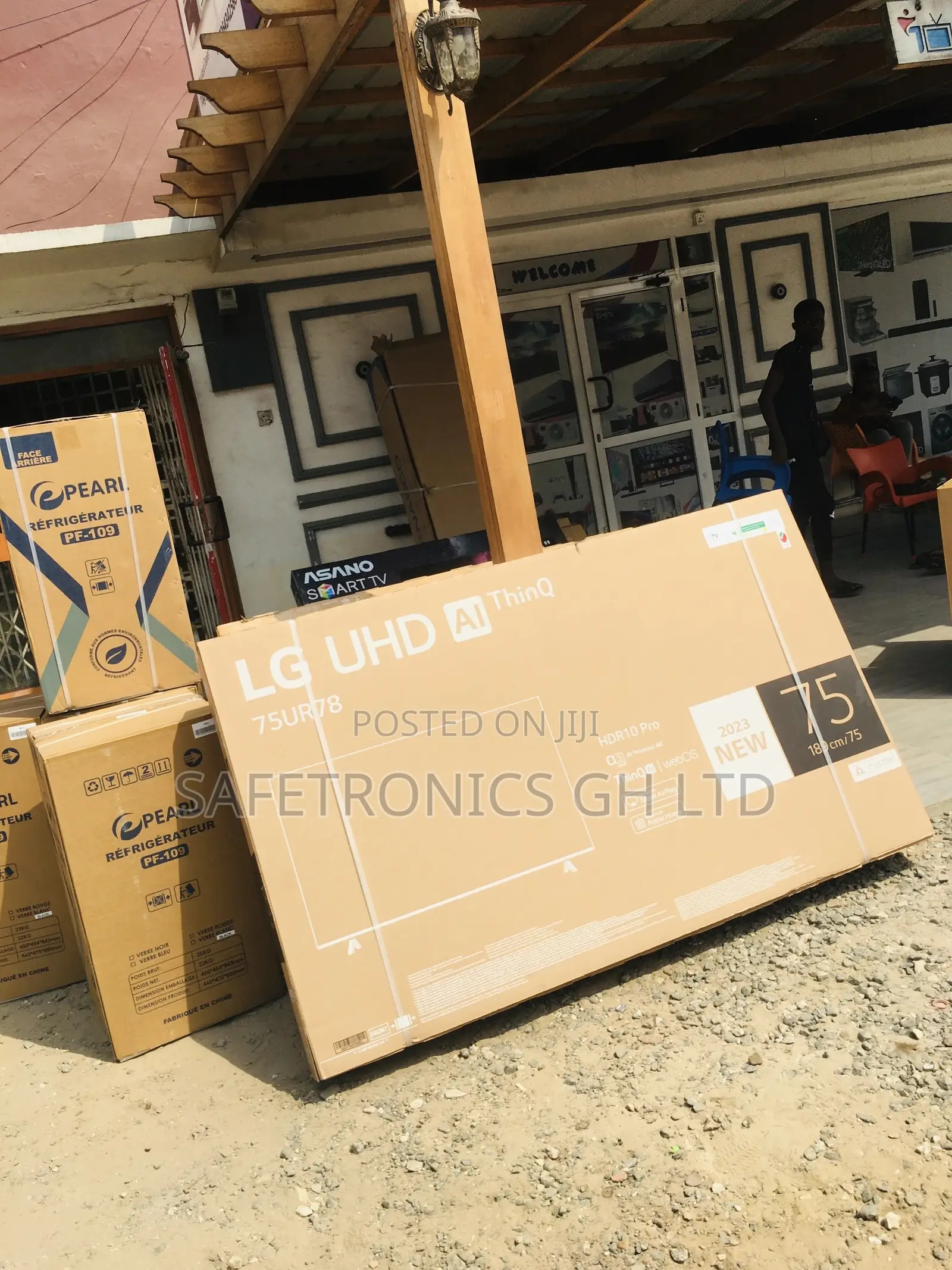UR78 UHD 75 Inches Smart LG Electric Glossy LED Black Tv