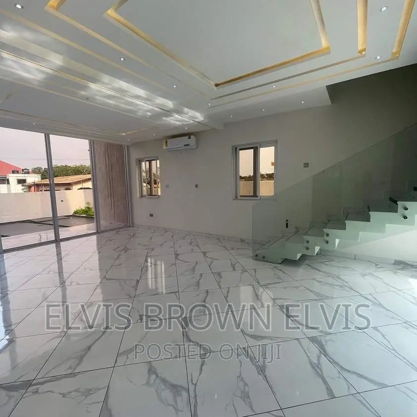 4bdrm House in East Legon Ogbojo for sale