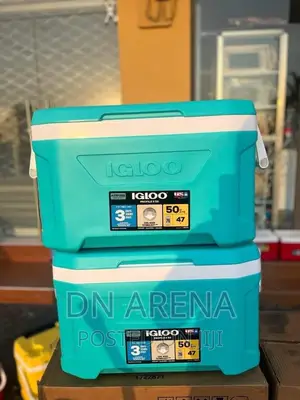 Igloo 52/50 Quart Ice Cooler Box