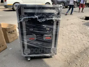JAC 18u Amplifiers RACK