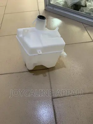 Wiper Wash Gallon Corolla 2014 to 2017