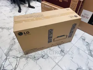 Lovely  Sleek Sound Quality LG LHD-687 Home Theater