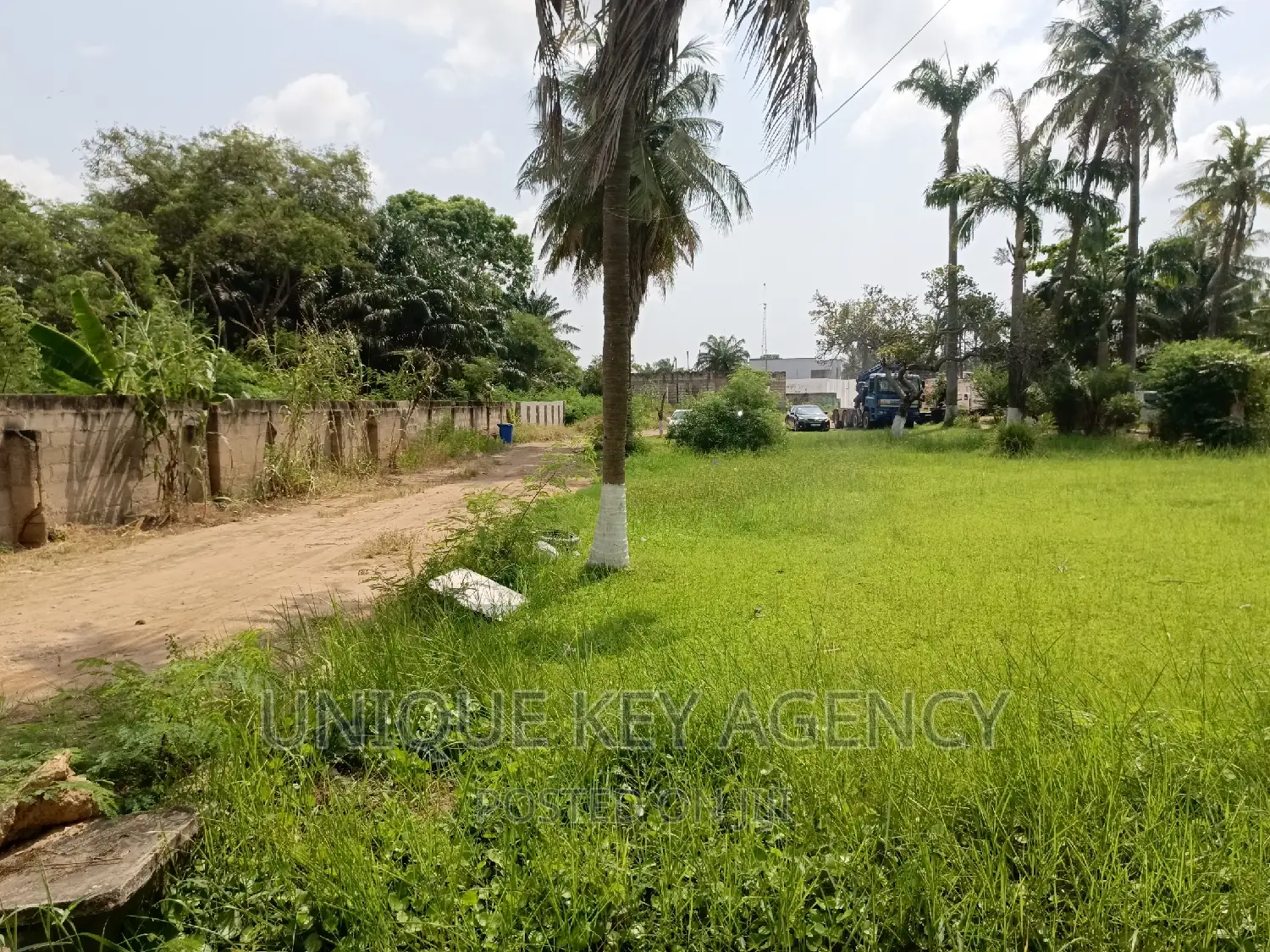 11 Plot for Sale at Tesano