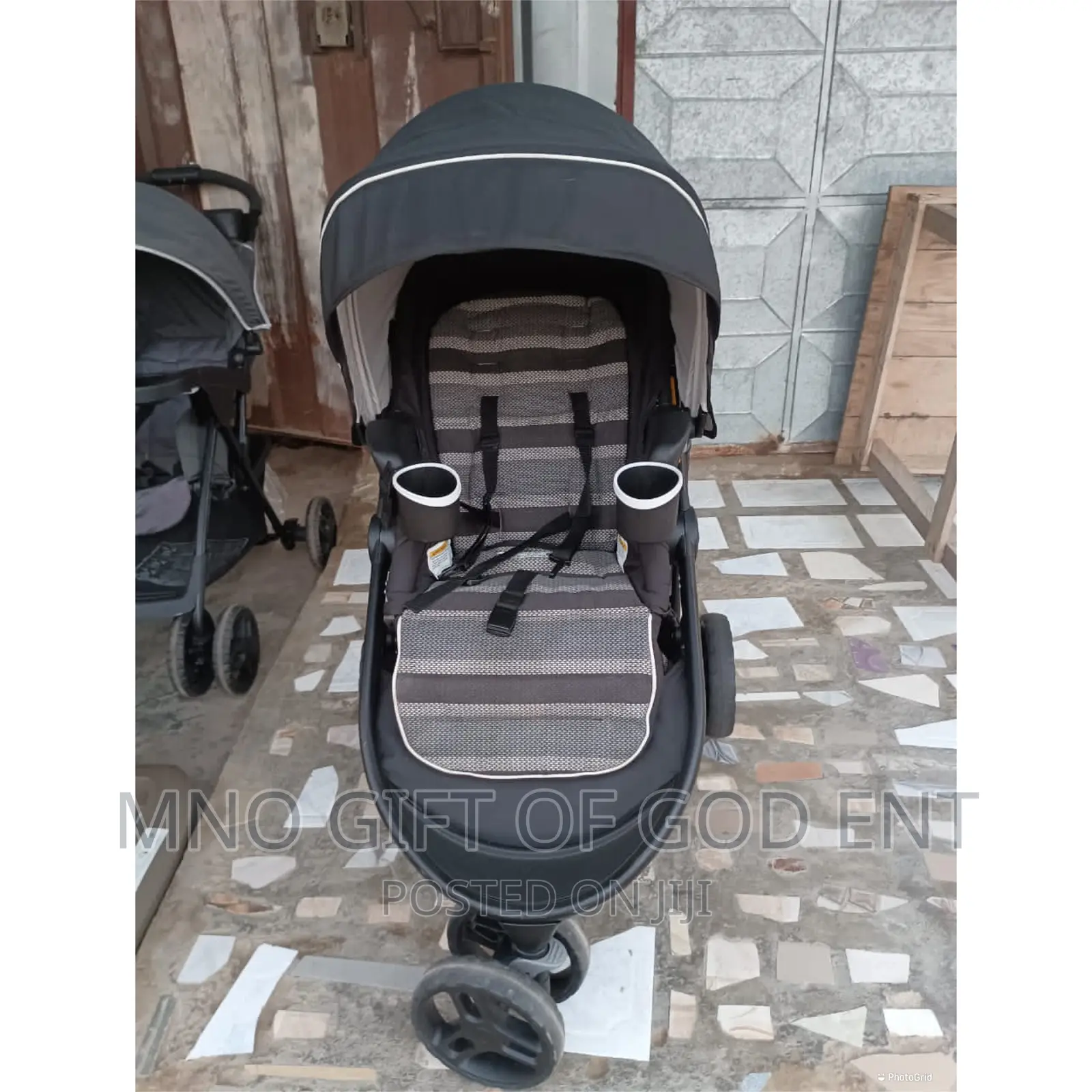 Modes 3 Lite Travel Stroller System, Banner