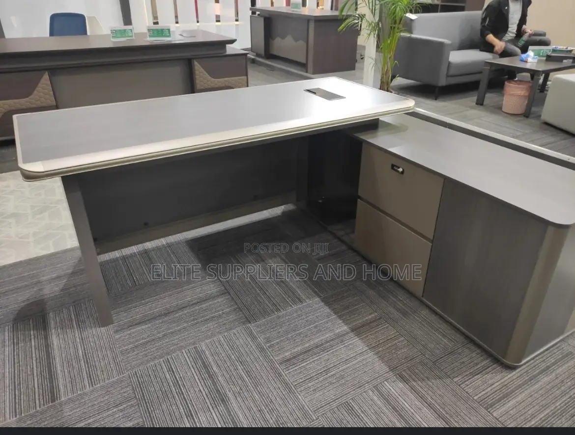Modern Luxury Office Desk