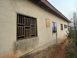 9bdrm House in Star Gate Properties, Kumasi Metropolitan for sale
